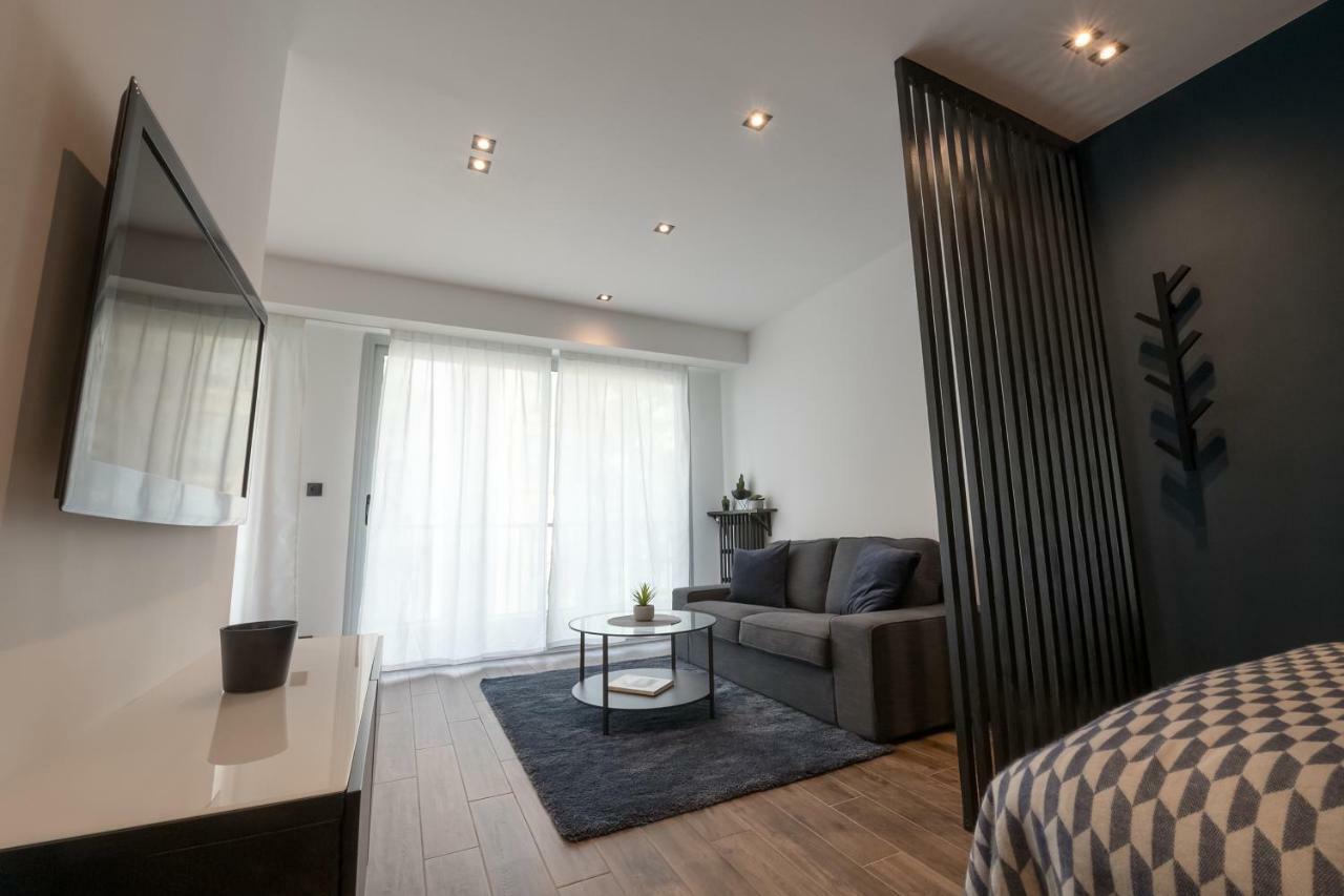 Luxurious In Heart Of Appartement
